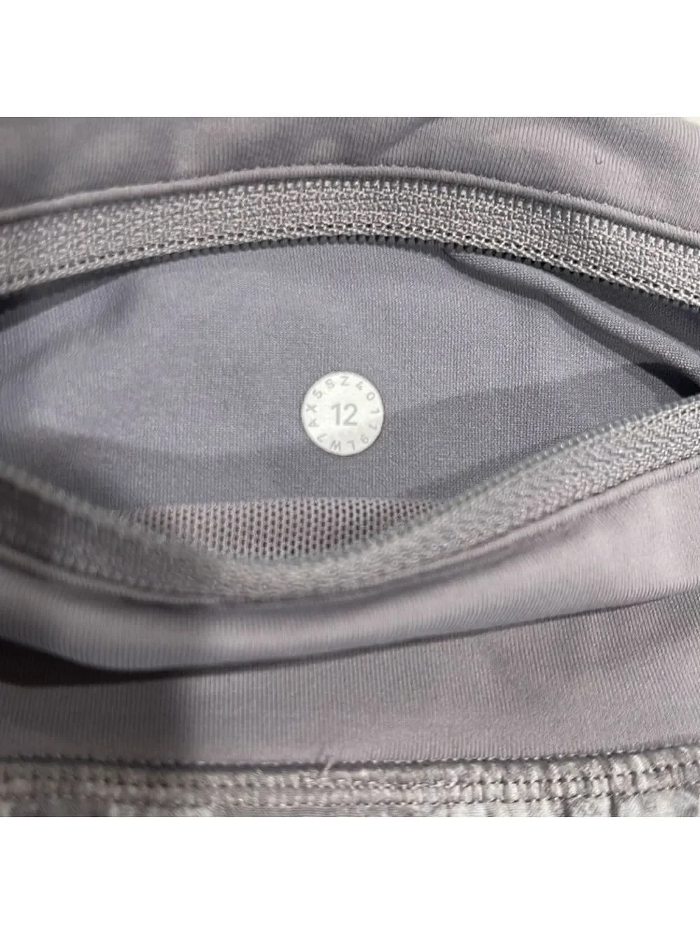 Lululemon Run Times Short II 4” Inseam Low Rise Washed Marble White Grey SZ 12